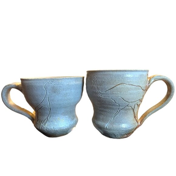 Pair of Handcrafted Pottery Mugs w Etched Cranes Anne Meyer - Picture 2 of 13